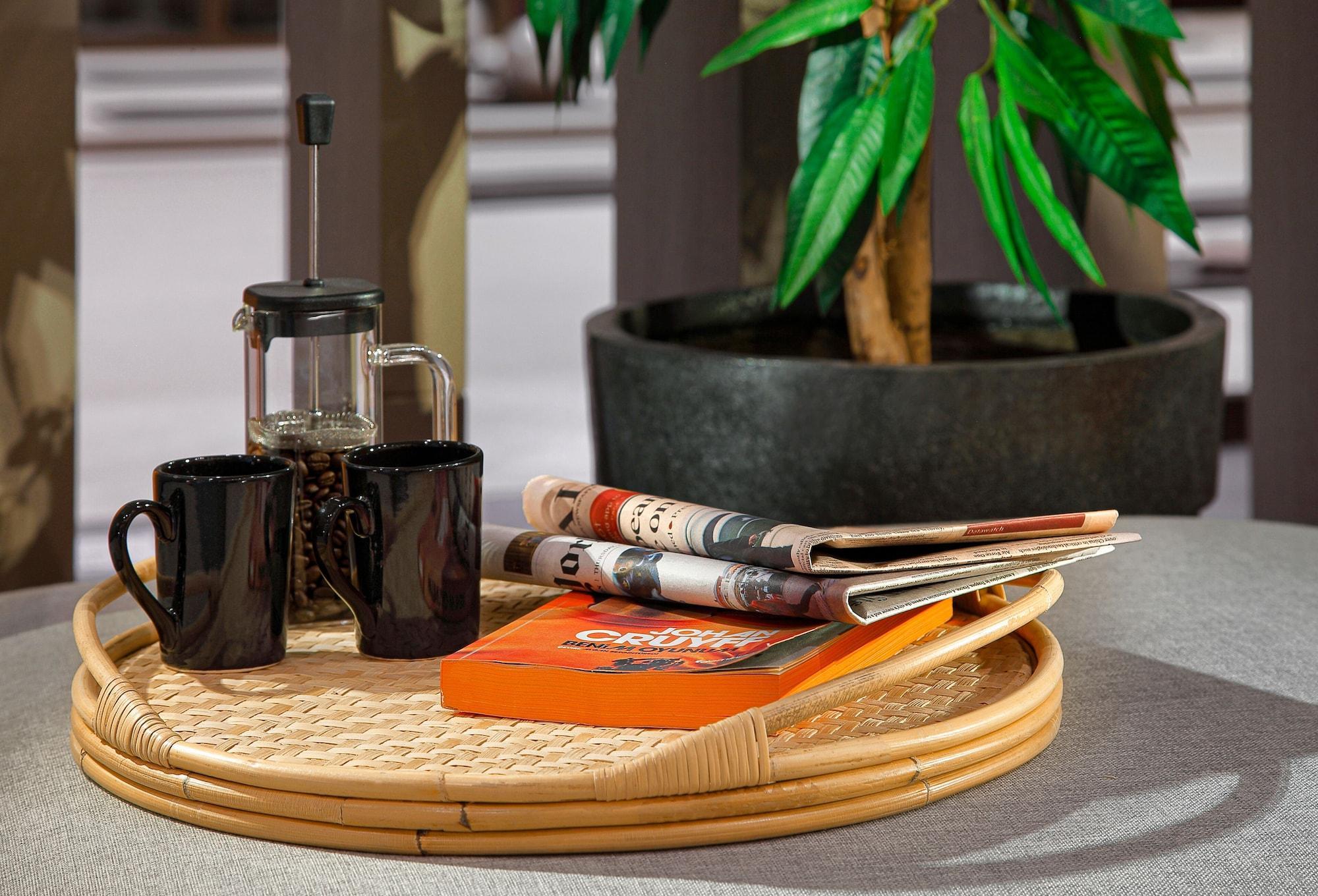 Wanda Vista Istanbul Istambul Exterior foto A rattan tray